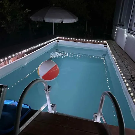 Pretty With Private Pool, Sea View 别墅