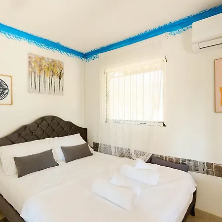 Pretty With Private Pool, Sea View 别墅